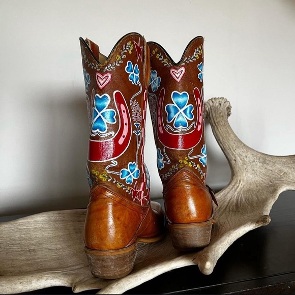 Painted Laredo cowboy boots - Picture 2 of 4